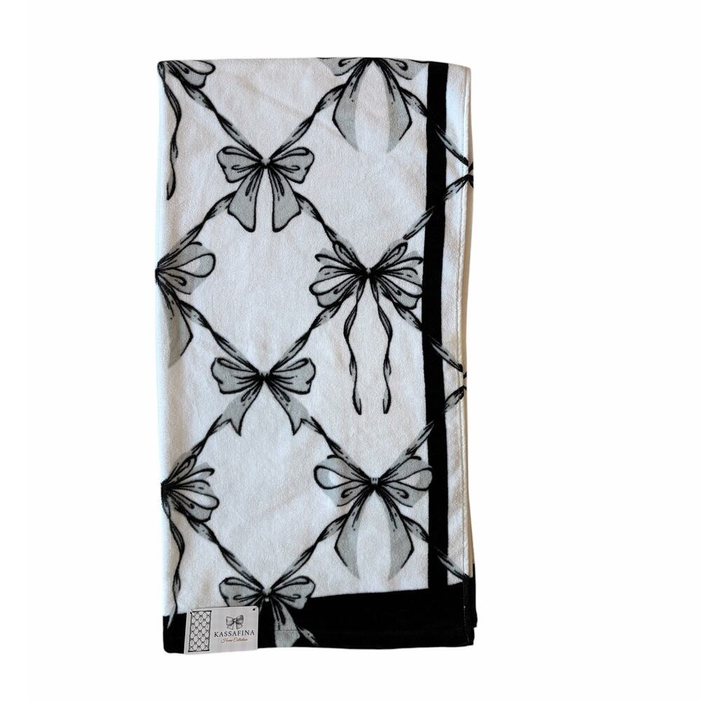 Kassafina BOWS Plush Bath Towel 100% Cotton Chic Black White Gray Decor NEW